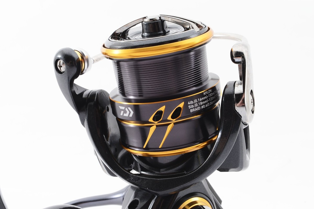 Daiwa 21 Caldia LT 2500S-XH Spinning Reel Near Mint from JAPAN