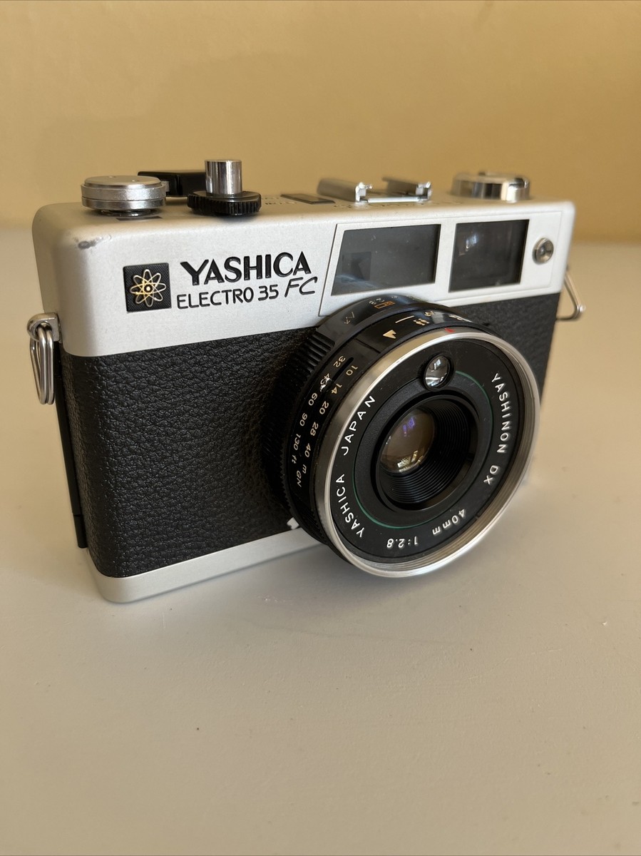 YASHICA ELECTRO 35 FC Rangefinder Film Camera 40mm 1:2.8 Lens