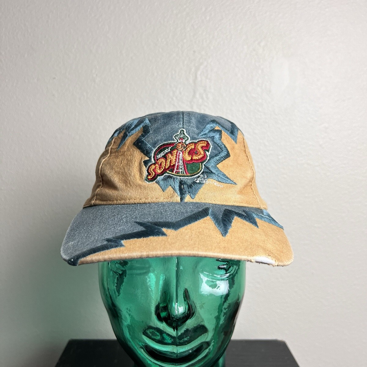 VINTAGE 90s RARE Seattle Sonics Hat Cap Snap Back Shockwave