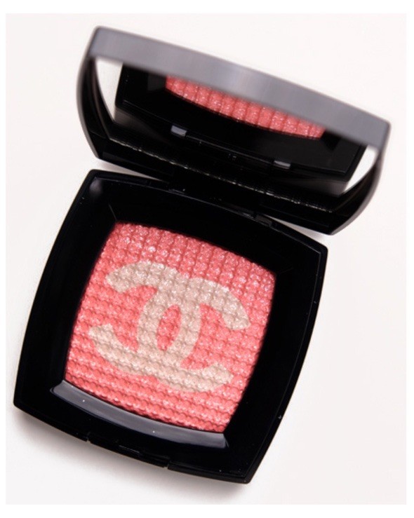 Chanel Poudre Tissee Highlighting Powder and Blush ~ Brompton Road