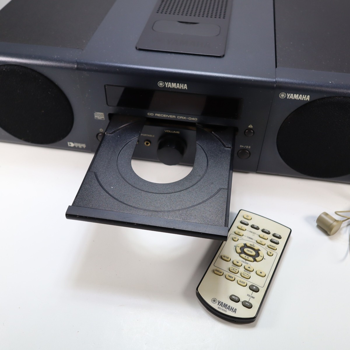 Yamaha CRX-040 CD Player iPod Dock USB Micro Stereo Receiver W