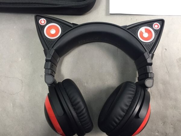 AXENT WEAR Brookstone Cat Ears Headphone Red Good | eBay