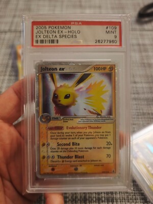 PSA 9 Jolteon EX 109/113 Delta Species Holo 2005 Pokemon Old Slab