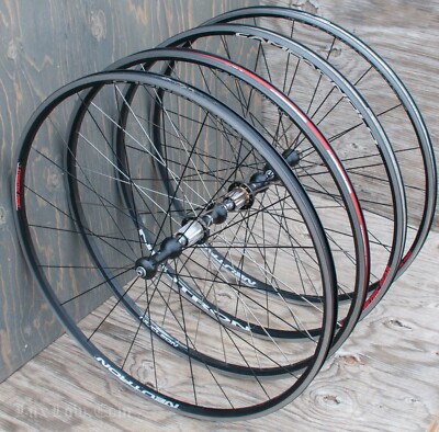 Vintage Campagnolo Neutron Nucleon 700c Road Bike WHEEL