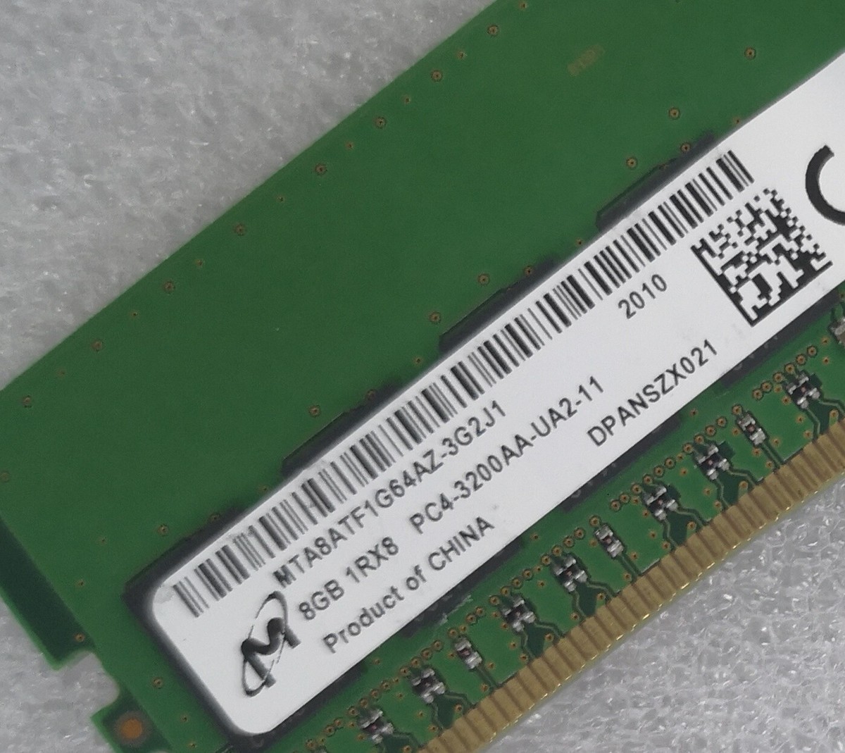 MT Micron 8GB DDR4 3200 Desktop DIMM RAM 1Rx8 PC4-25600 for Lenovo