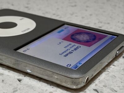 Apple iPod classic 7th Generation 80GB A1238 , Perfect, 100