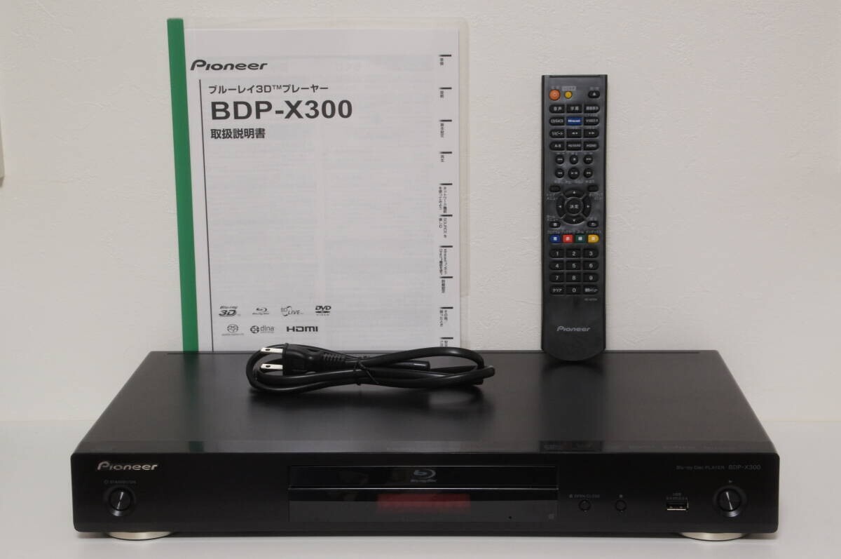 Pioneer BDP-X300 BD/DVD Player High sound and image quality with