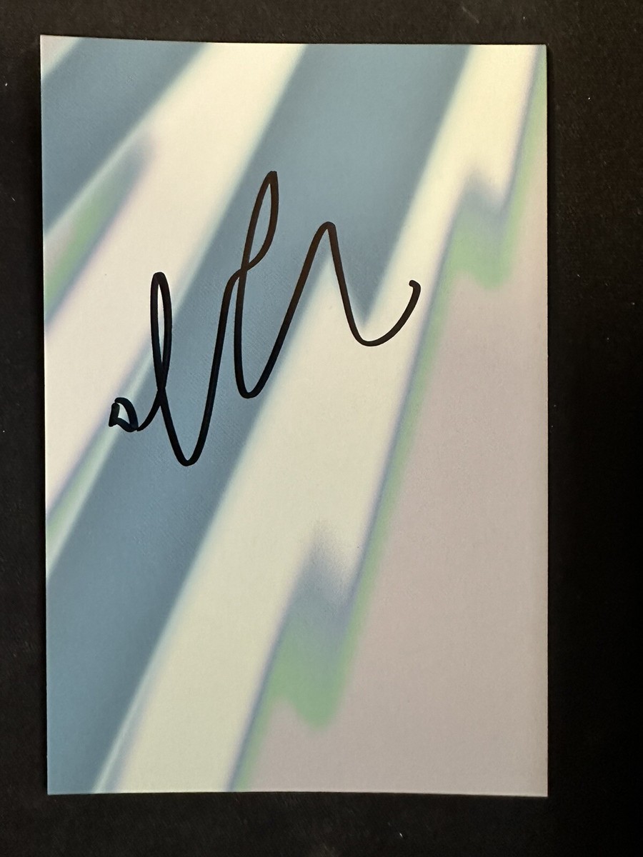 LE SSERAFIM YUNJIN CRAZY SIGNED POSTCARD US SELLER | eBay