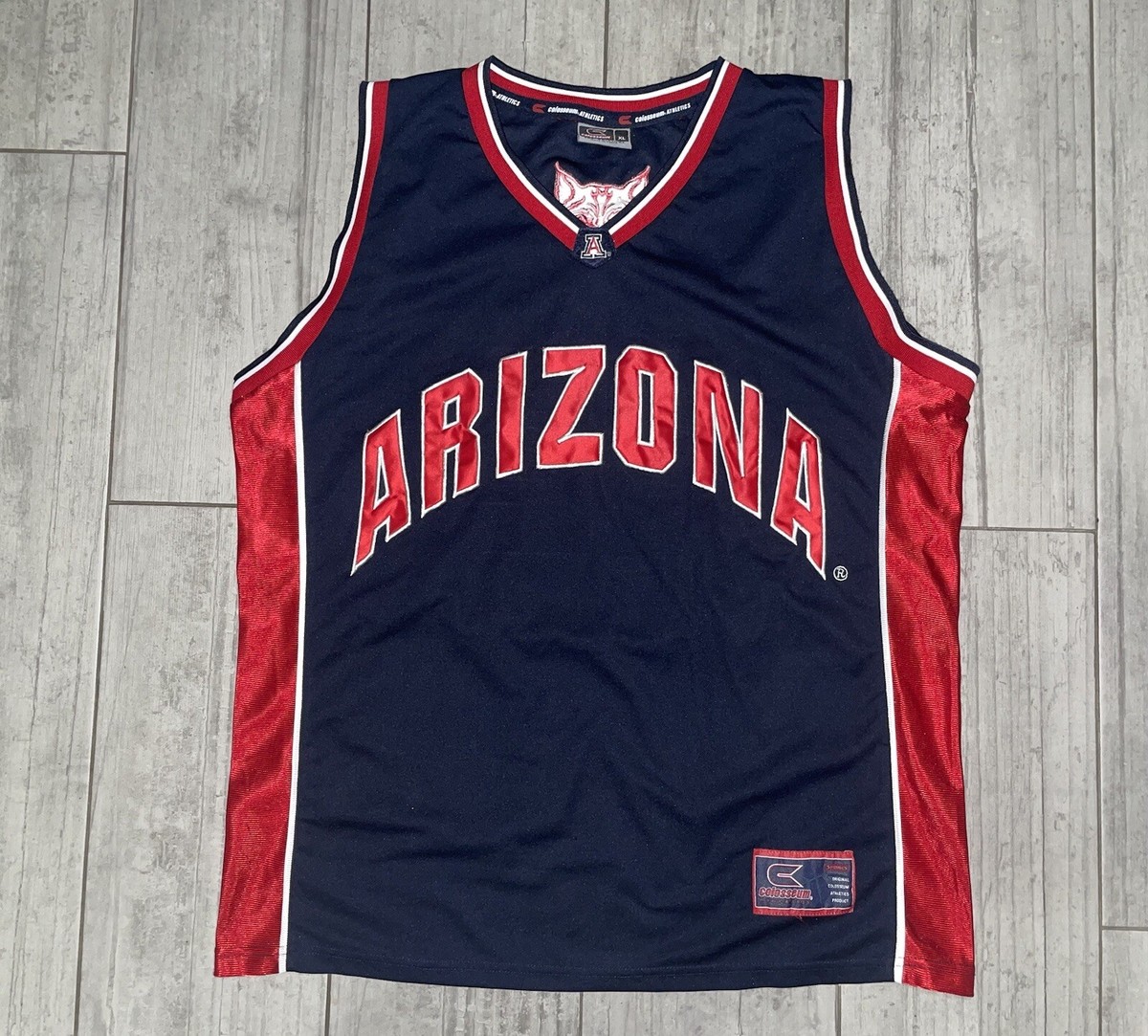 University of Arizona Wildcats Basketball Colosseum Men's Sz XL