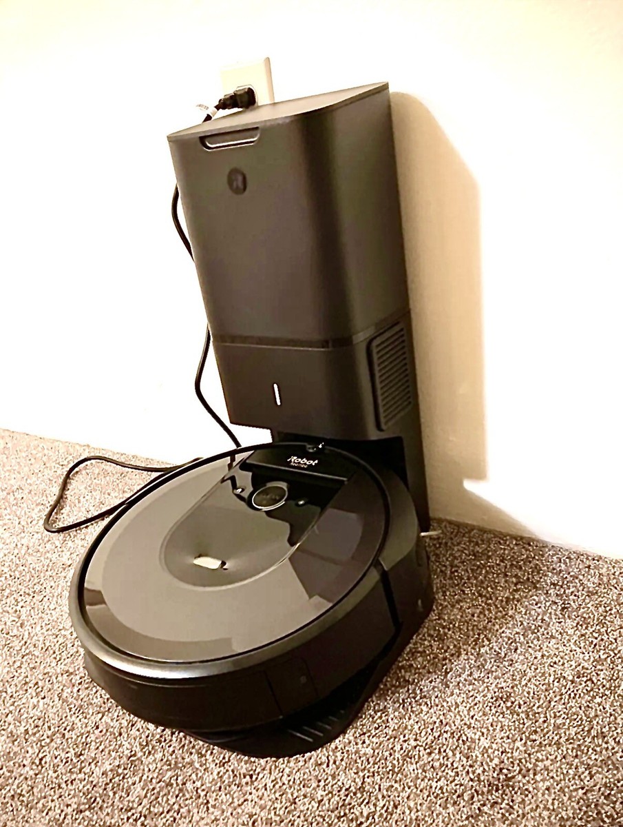 iRobot Roomba I7+Black Robotic Vaccum Self Cleaner | eBay