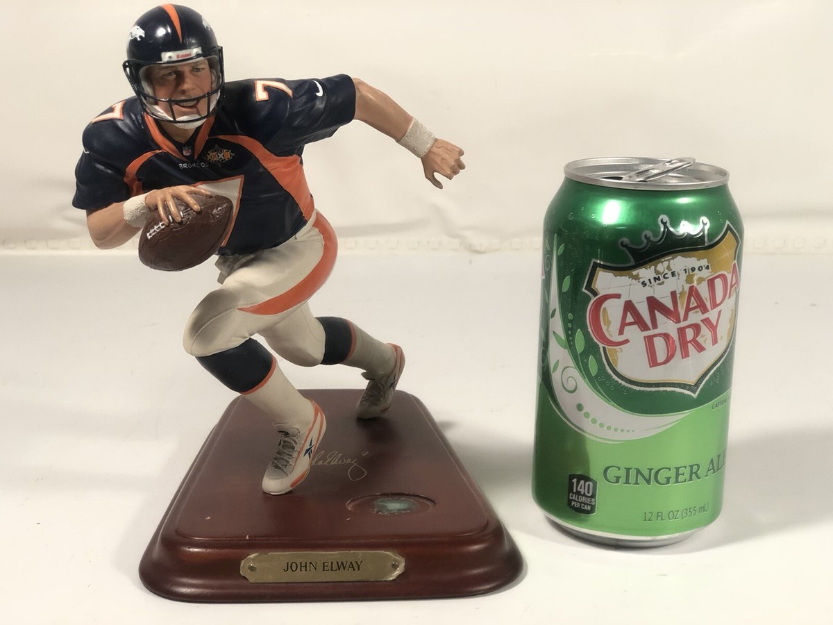 The Danbury Mint Denver Broncos John Elway NFL Figure Smll Damage