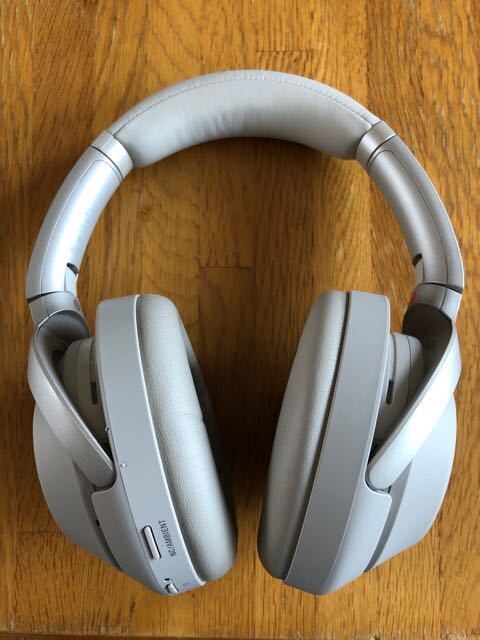 SONY WH-1000XM3 Platinum silver wireless noise canceling