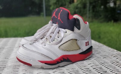 Nike Air Jordan 5 Retro GS 'Fire Red Black Tongue' 440888-120 sz