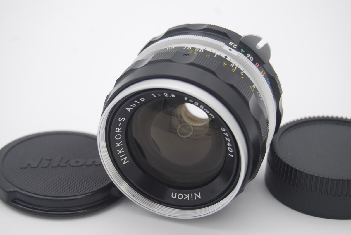 Exc 5+] Nikon Nikkor-S Auto 35mm f2.8 Non-Ai MF Wide Angle Lens
