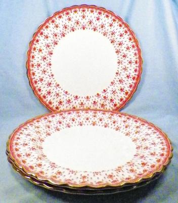 3 Spode Fleur de Lis Lys Dinner Plates Y7481 Red Bone China Gold