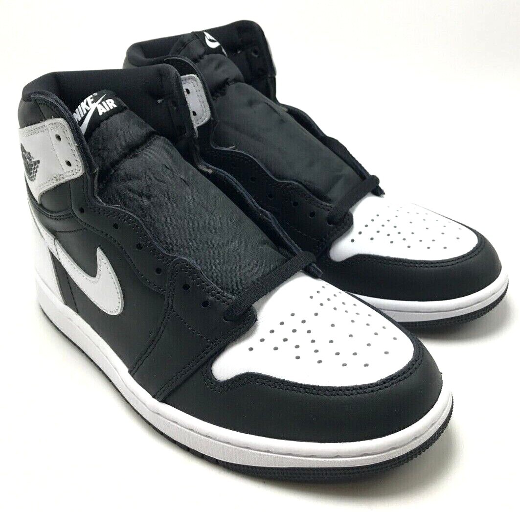 NEW* Men NIKE Air Jordan 1 Retro High OG Black / White -White