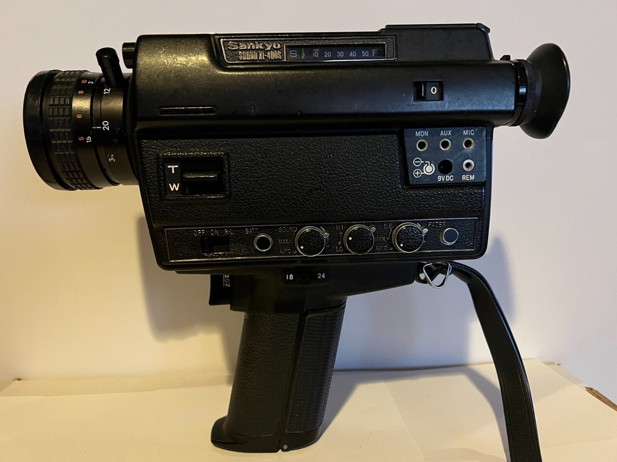VTG Sankyo Sound XL-400S Super 8 Sound Movie Camera. Clean Inside