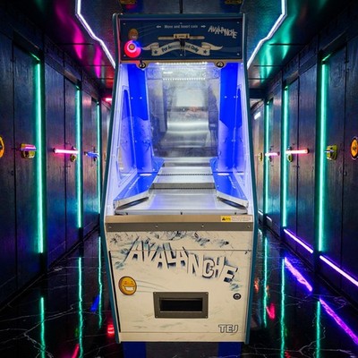 Avalanche Token Or Quarter Coin Pusher Machine *Fast Ship* | eBay