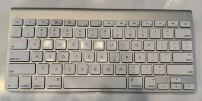 Apple Magic Keyboard A1314 Wireless Bluetooth Keyboard for Mac