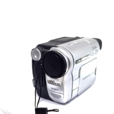 Sony CCD-TRV338 Hi-8 Analog Camcorder for sale online | eBay