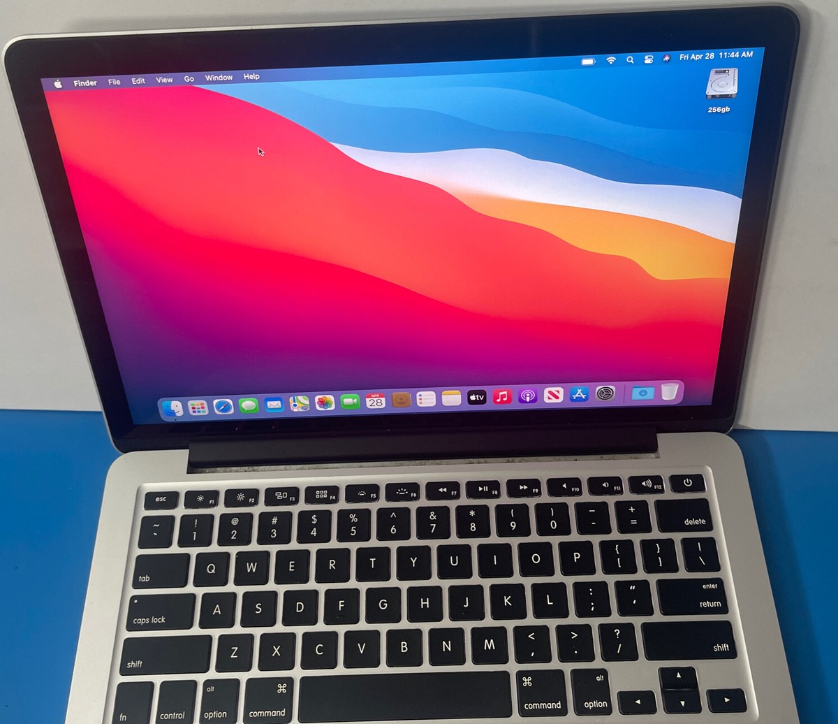 MacBook Pro 13 Retina Core I5 @ 2.6GHz 8GB Ram 256GB SSD Mac OS