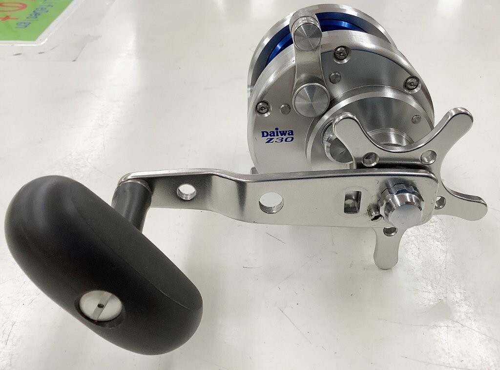Daiwa Saltiga Z30 Baitcast Reel Right | eBay