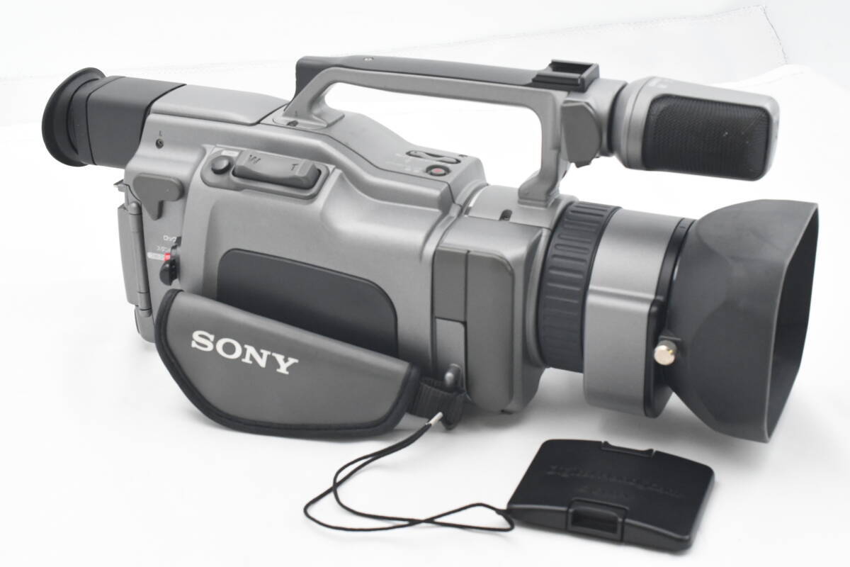 Sony DCR-VX1000 Digital Handycam Video Camera MiniDV Color Silver