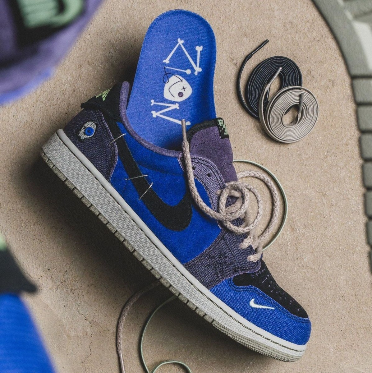 Nike Air Jordan 1 Retro Low OG Zion Williamson Voodoo IH2309-500