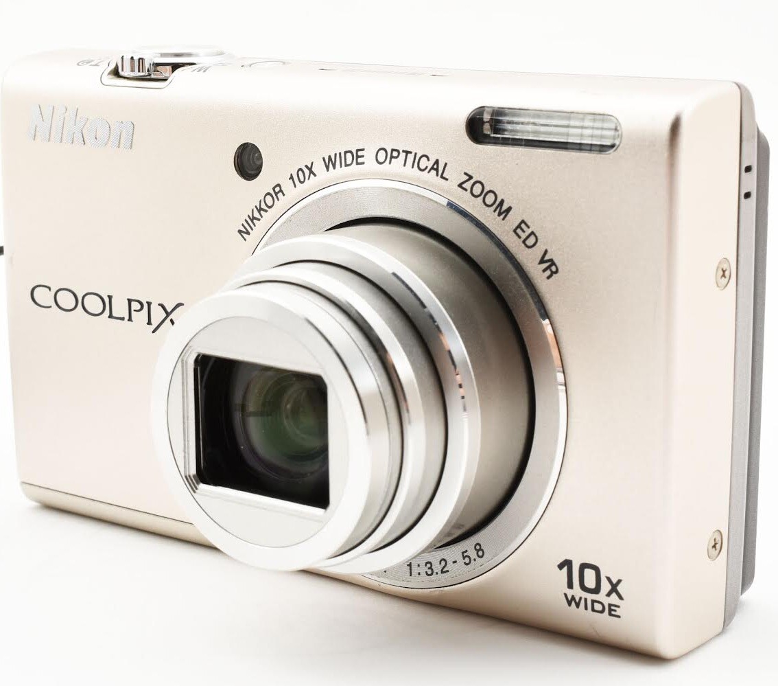 Nikon Coolpix S6200 digital camera W/Battery, Charger Silver | eBay