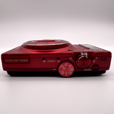 Nikon COOLPIX S8200 16.0MP Digital Camera Red – Screen Is Blurry