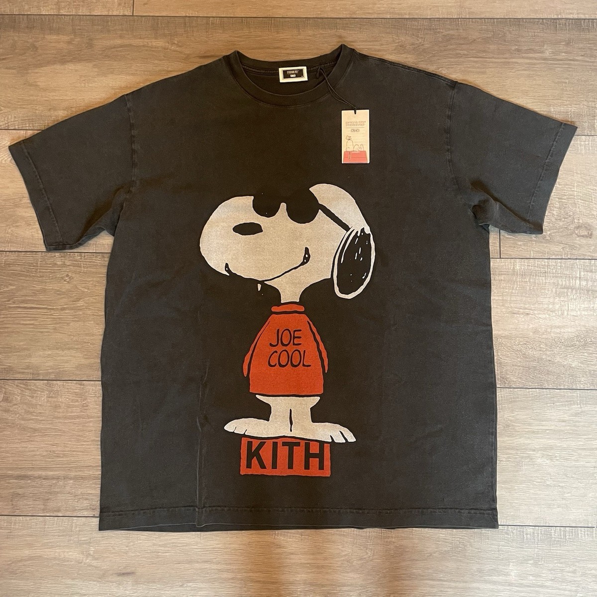 Peanuts Snoopy Skate Club T Shirt Black Size Large Graphic Tee
