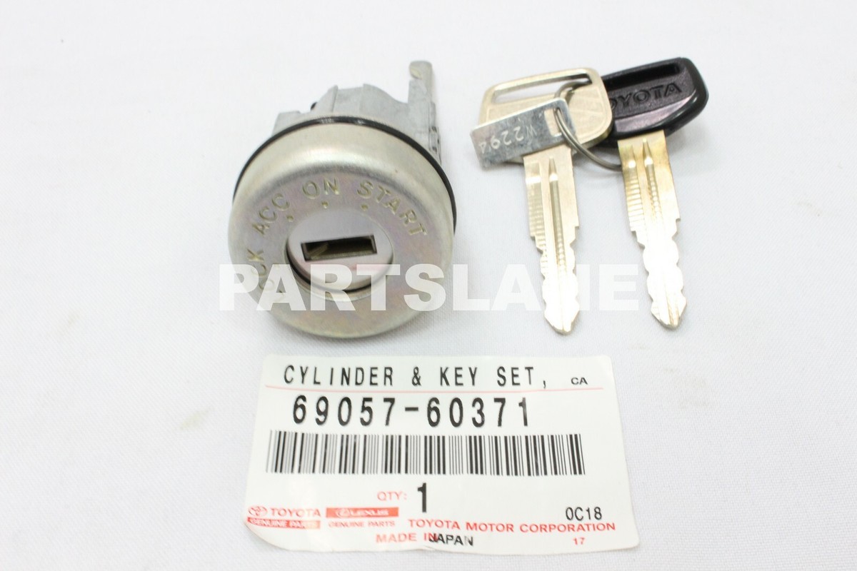Toyota Land Cruiser FZJ79 HZJ79 OEM Ignition Cylinder Key Lock