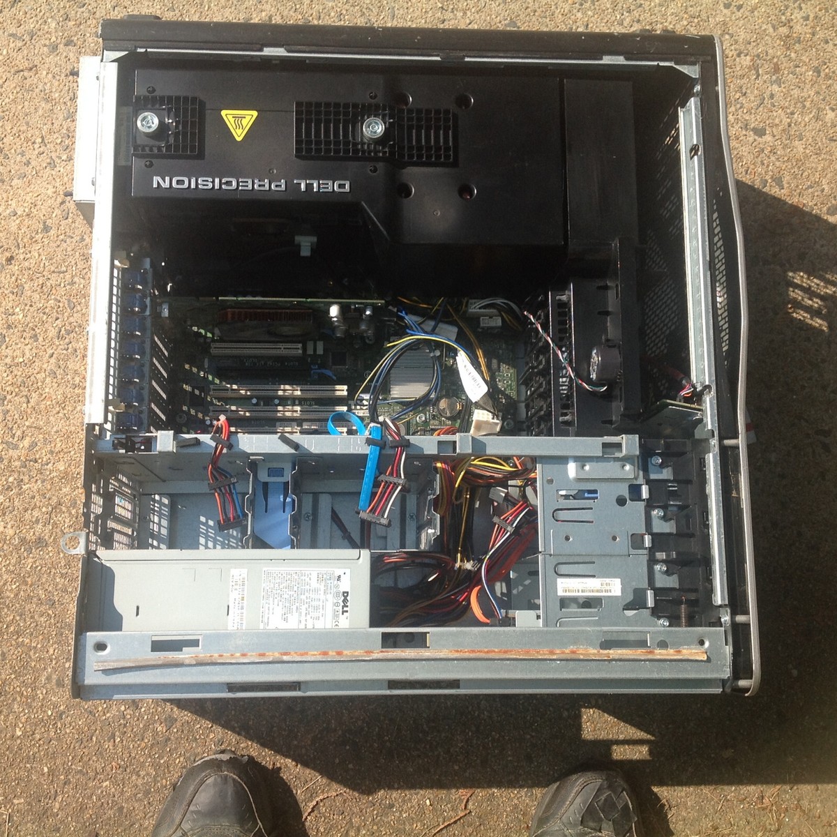 Dell Precision T7400 Tower, Dual Xenon CPU, 8G-Ram, Video Card