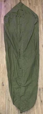 VINTAGE CASE, SLEEPING BAG, M-1945 WATER REPELLENT | eBay