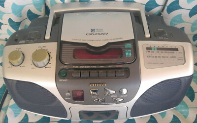 Vintage AIWA Boombox Stereo CSD-ES227 CD Cassette Tape AM/FM Radio