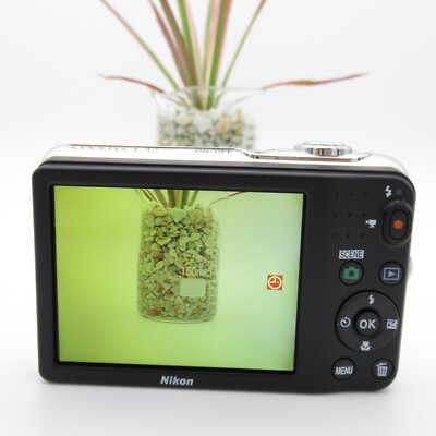 Nikon COOLPIX L32 Silver 20.1MP Compact Digital Camera W