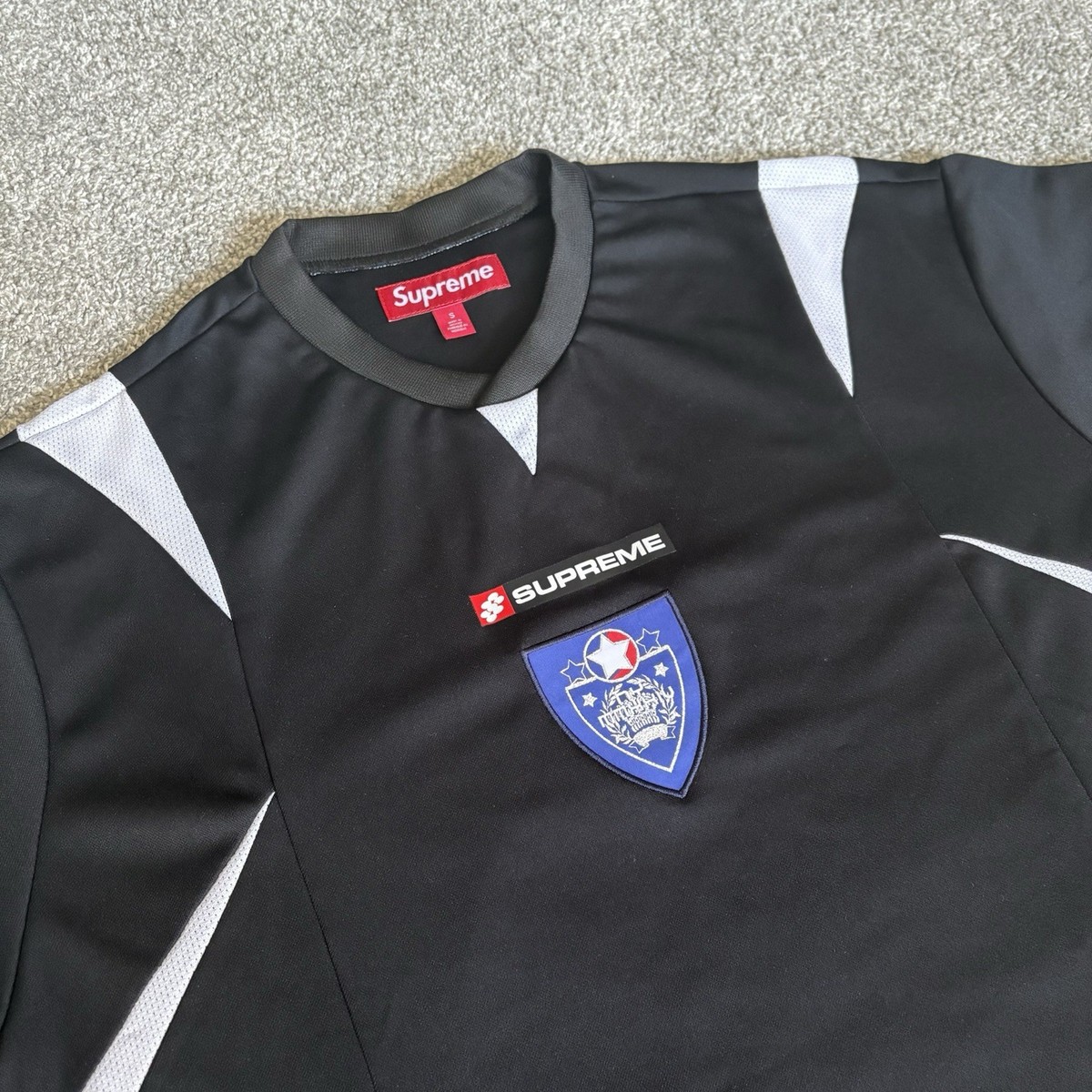 Supreme Crest Soccer Jersey Black - Small - Brand New With Tags