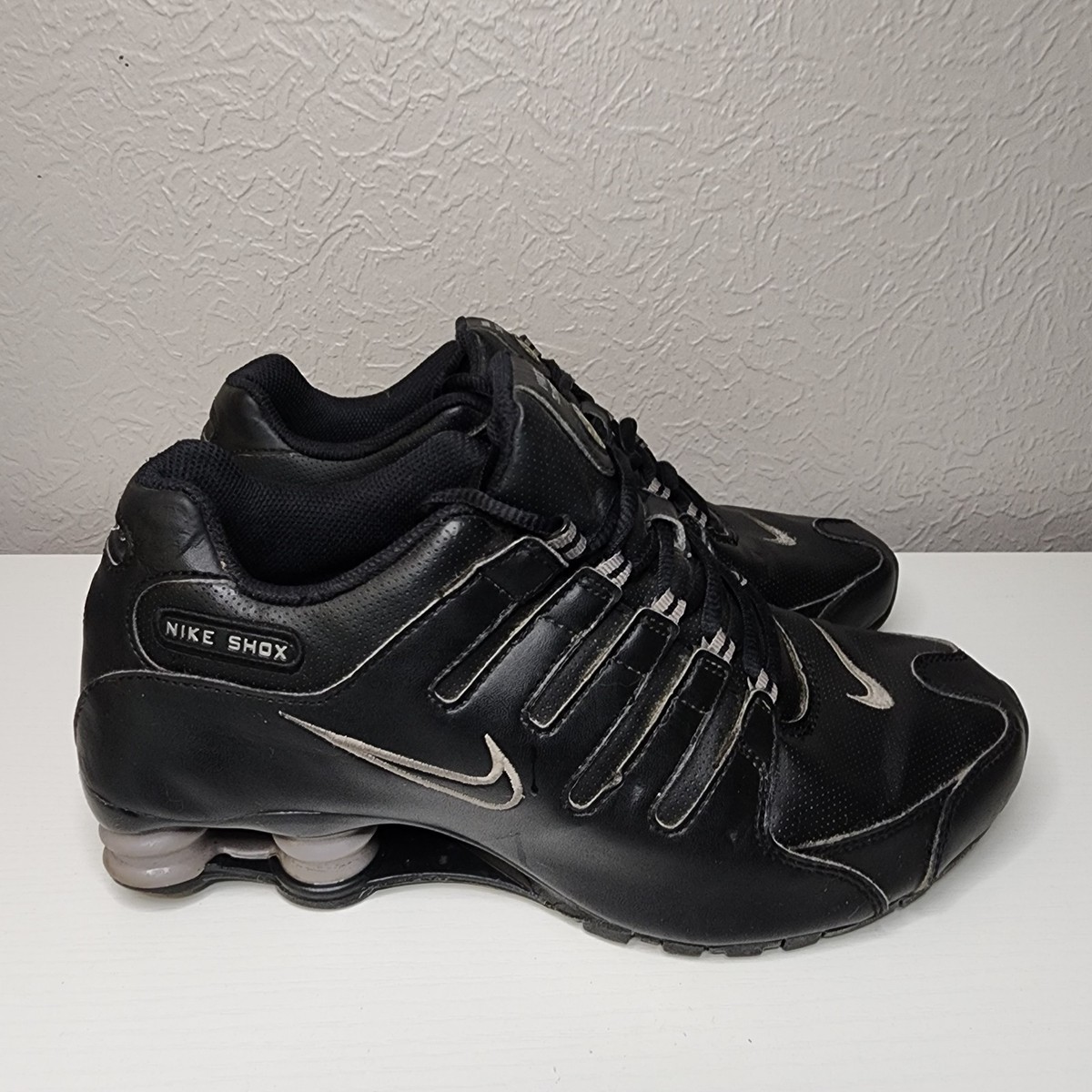 Size 8.5 - Nike Shox NZ Black Cool Grey Leather Rare Classic | eBay