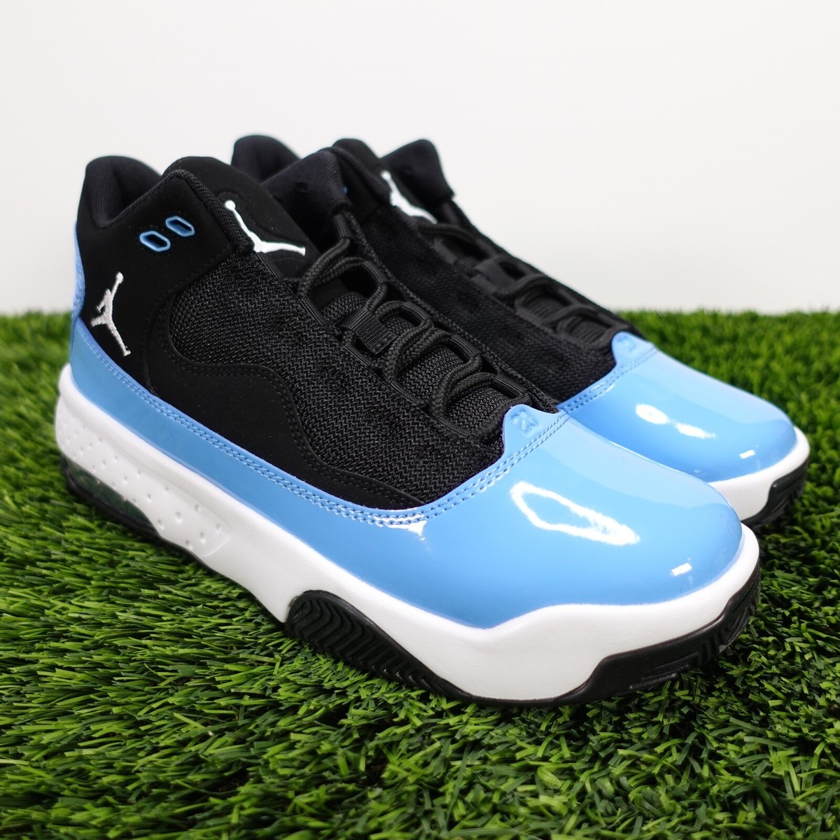 Nike Air Jordan Max Aura 2 (GS) Youth Kids Black University Blue
