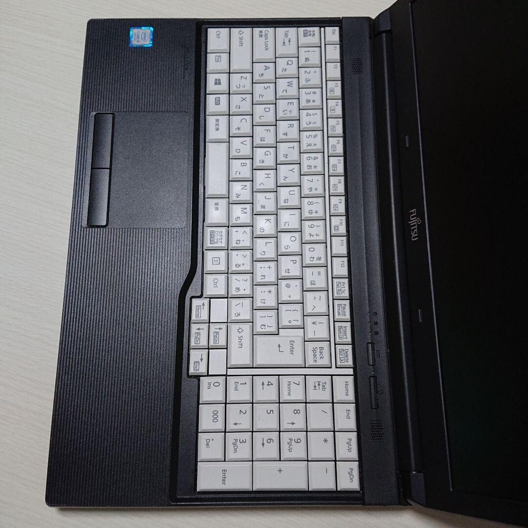 Fujitsu laptop LifeBook A577 15.6 type FHD 256gb 8gb 7th