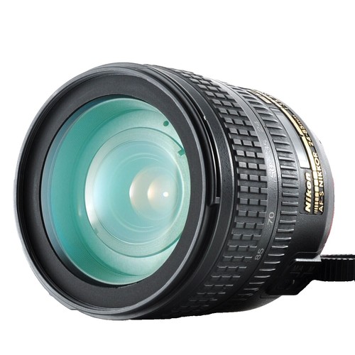 Nikon AF-S DX Zoom-NIKKOR 17-55mm f/2.8G IF-ED Lens (2147) + 64GB