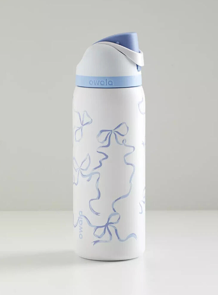 Owala Tied And True Blue Bows 32 Oz Freesip UO Exclusive Urban