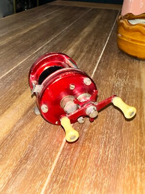 VTG Abu Garcia Ambassador 5000 Sweden 3 Screw RH Fishing Reel