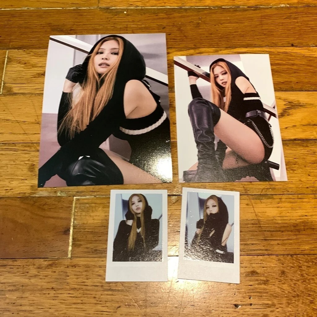 JENNIE KIM Official BLACKPINK BORN PINK Album Gray Postcard