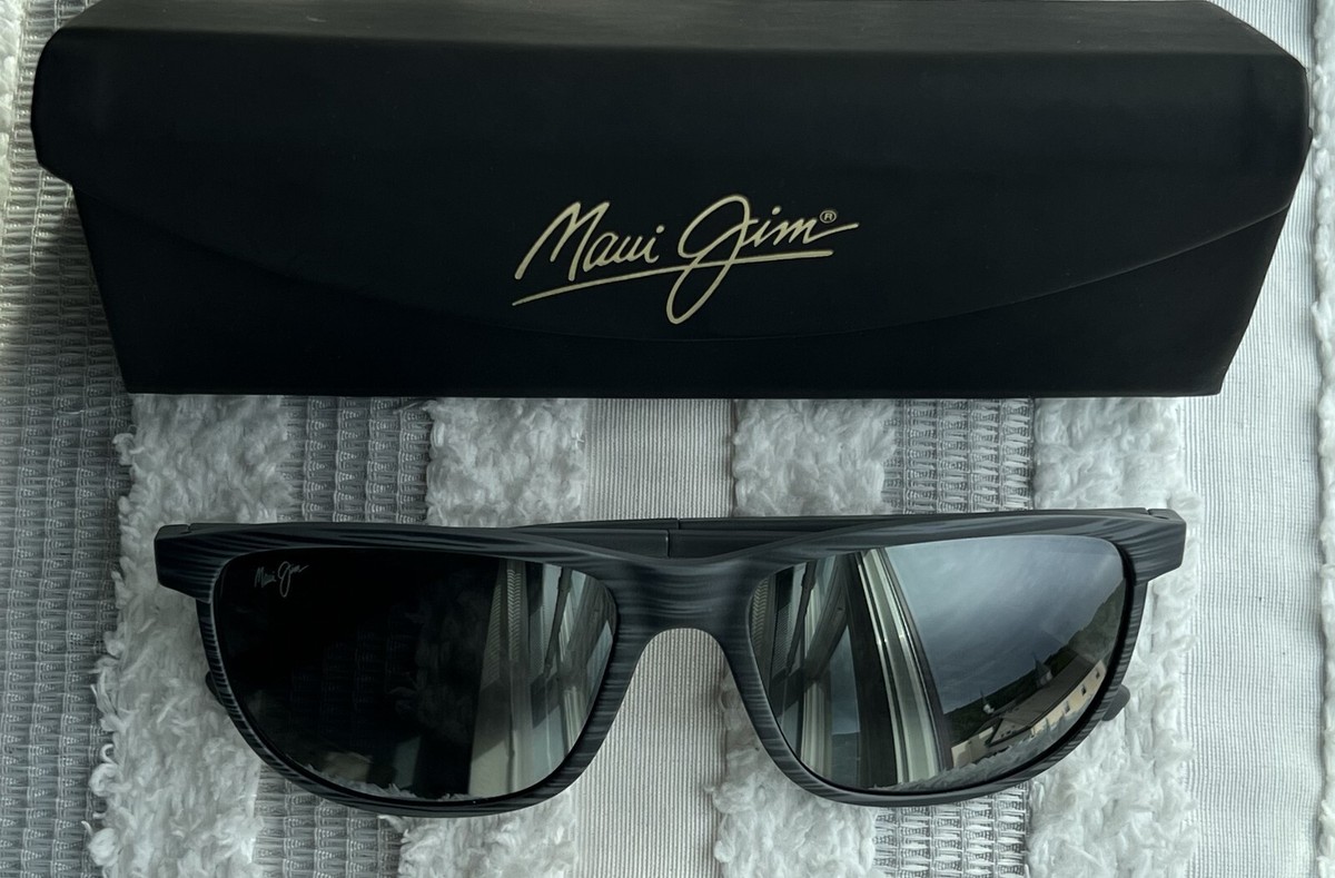Maui Jim Dragons Teeth Lele Kawa MJ 811 11D Grey Stripe Frame