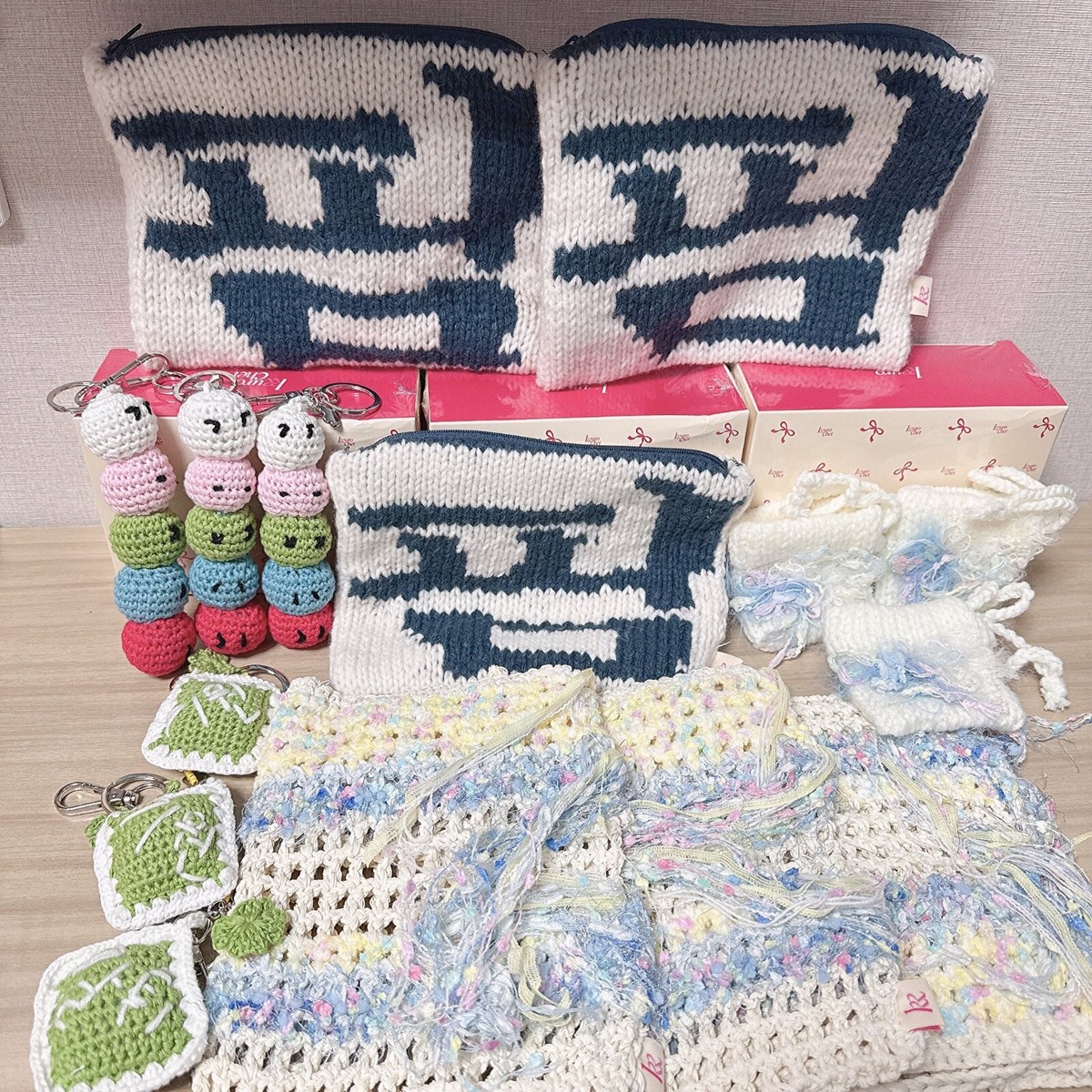 KKUROCHET MIYAWAKI SAKURA LE SSERAFIM DIY CROCHET POUCH POB CARD