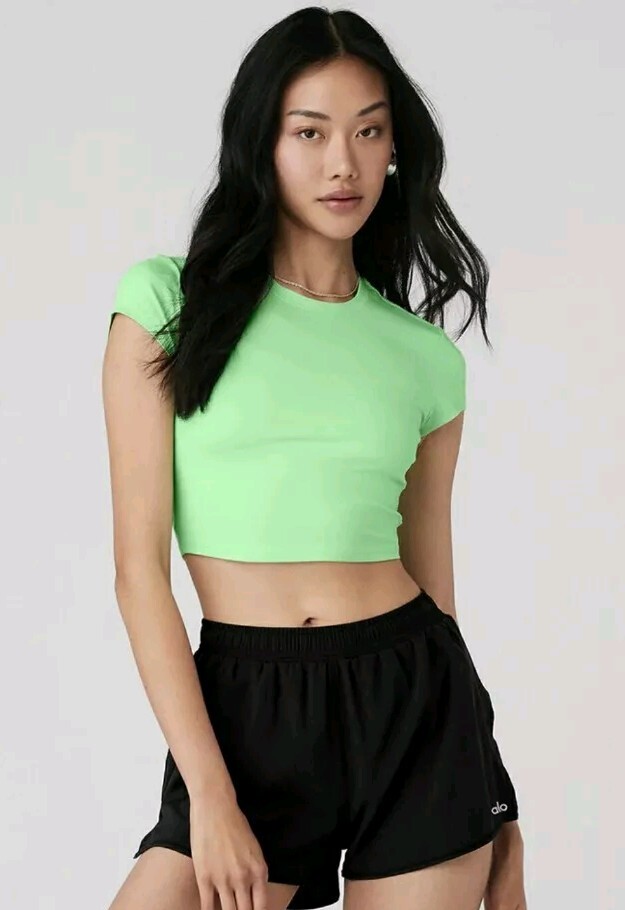 Alo Yoga Soft Crop Finesse Short Sleeve in Ultra Mint Size XS | eBay