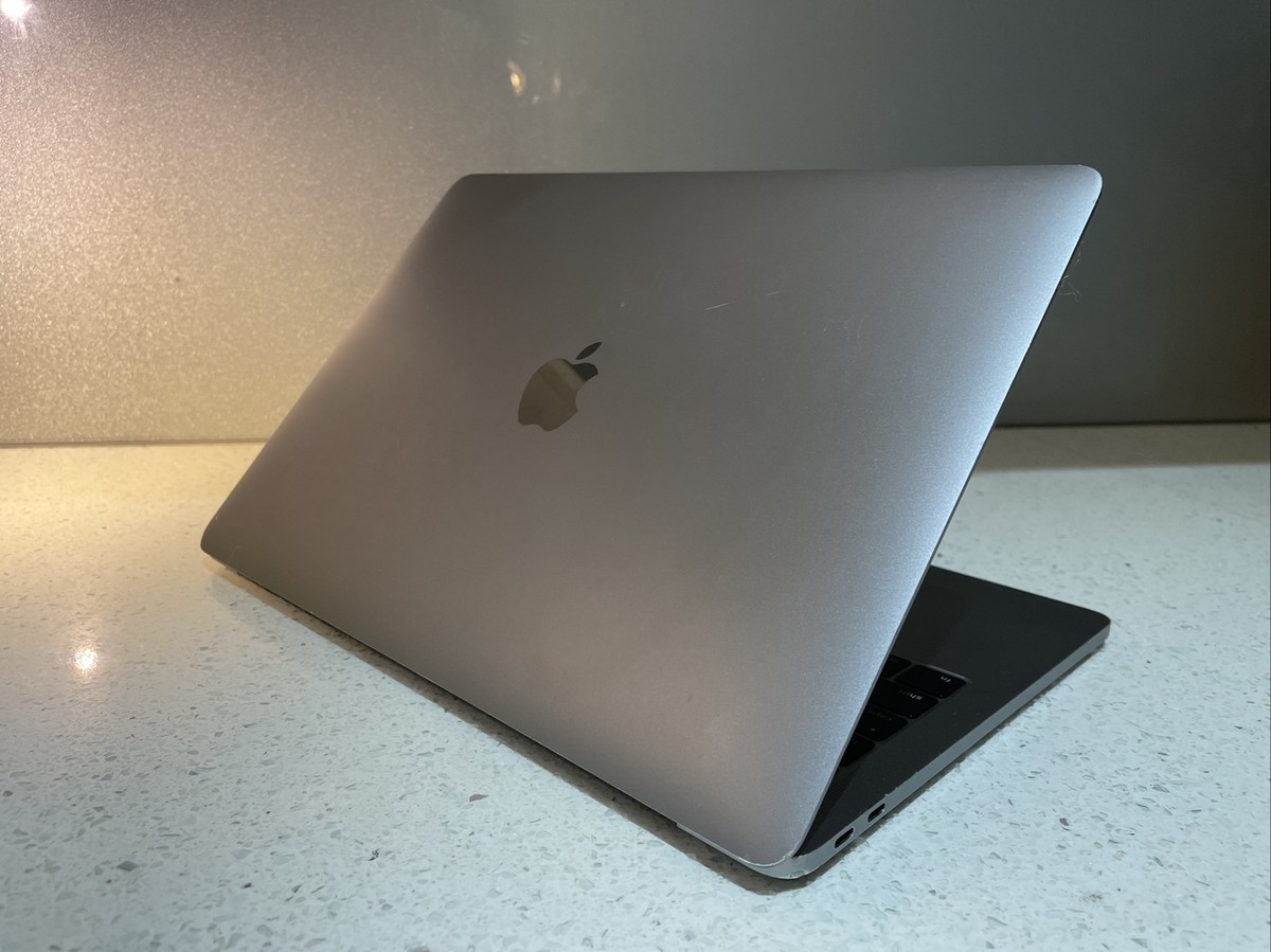 Apple 2017 MacBook Pro 13