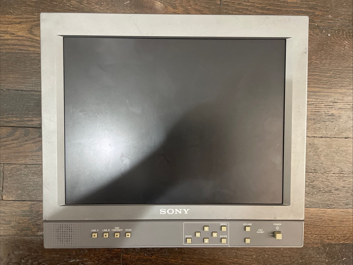 Sony Model LMD-1410 14