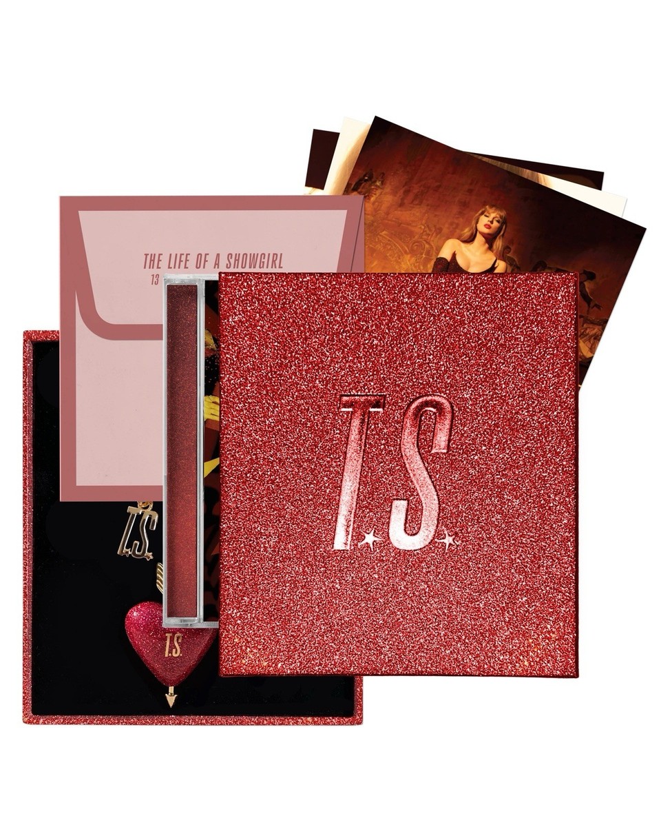 Taylor Swift ❤️‍🔥 CD + Keychain It's Frightening Edition The